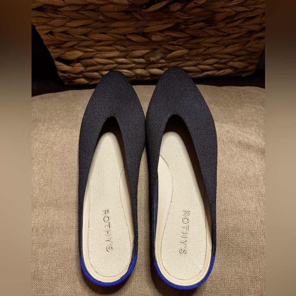Rothy's Almond Demi Slip On Flats, Black Size 10
